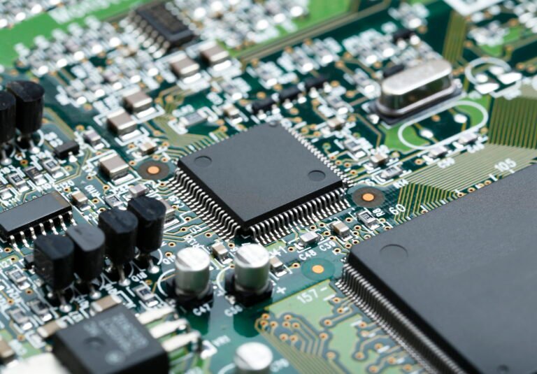 LUT in FPGA Lookup Tables (LUT) in FPGA Design (2024)