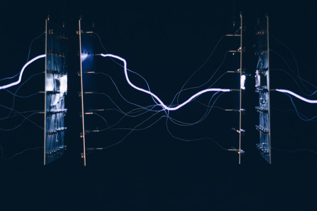 Understanding FPGA Architecture - From Logic Blocks to I/O 8 Understanding FPGA Architecture - From Logic Blocks to I/O