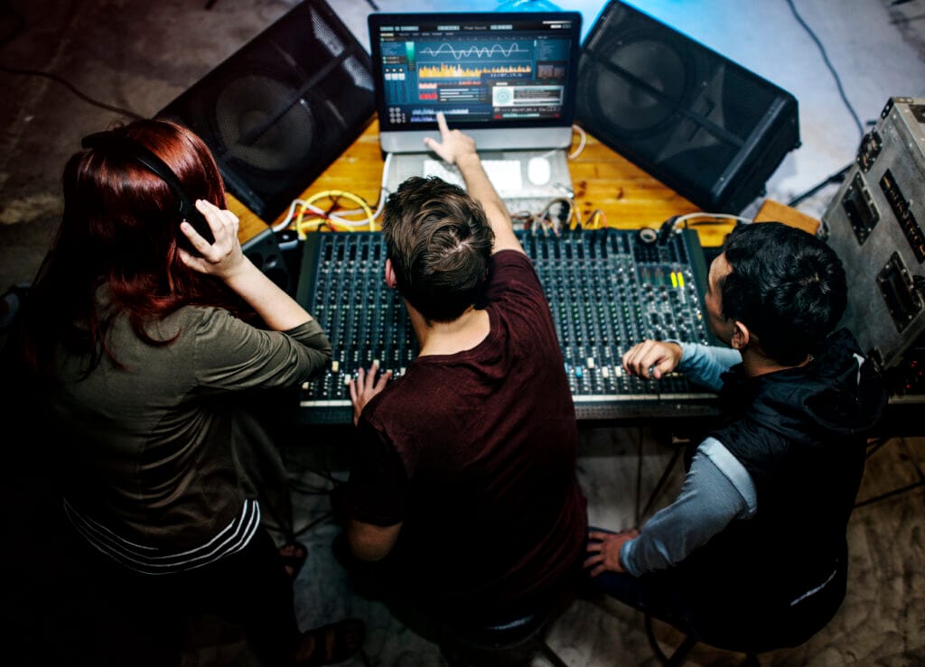 FPGA-Based Audio Processing for High-Fidelity Sound Engineering